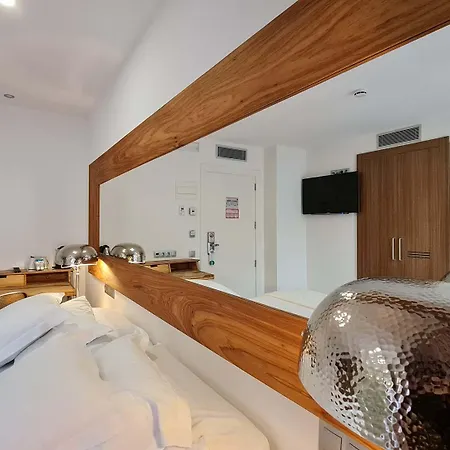 Hotel Cuevas - Adults Only 4*