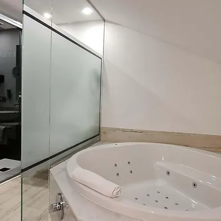 Cuevas - Adults Only 4*