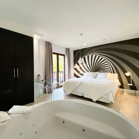 Cuevas - Adults Only