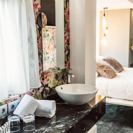 Cuevas - Adults Only Hotell