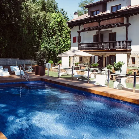 Cuevas - Adults Only 4* Santillana del Mar