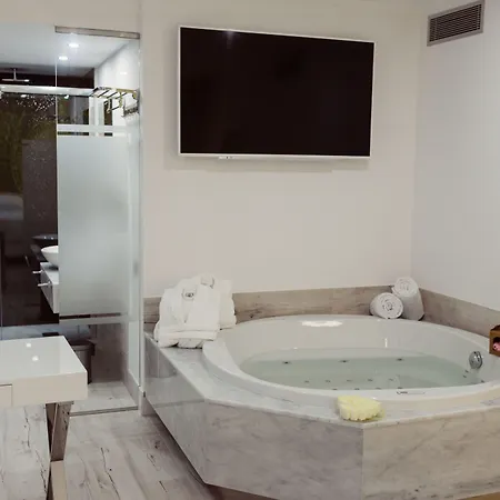 Cuevas - Adults Only Hotell Santillana del Mar