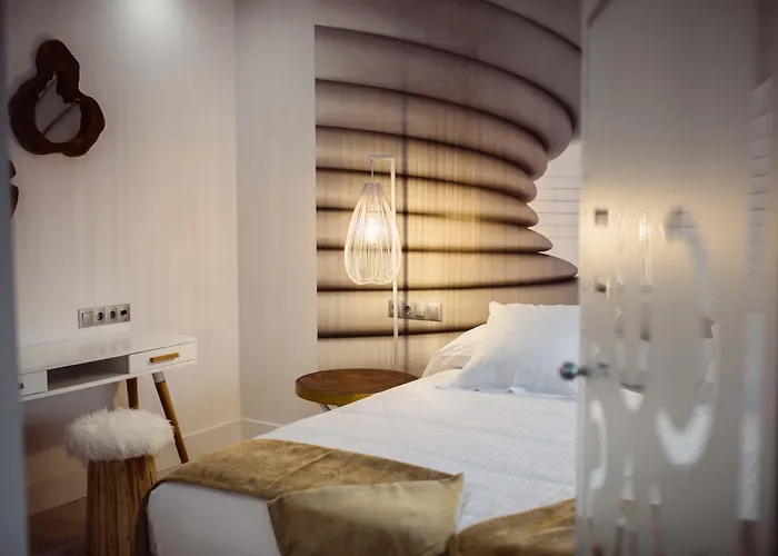 Cuevas - Adults Only Santillana del Mar