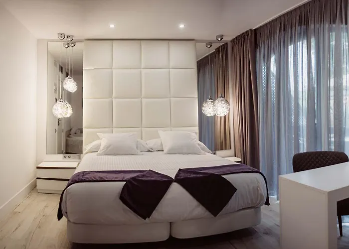 Cuevas - Adults Only Hotel Santillana del Mar