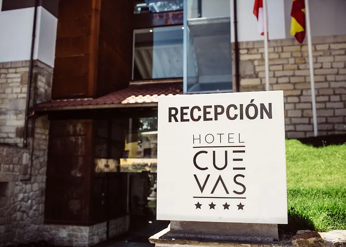 Cuevas - Adults Only Santillana del Mar