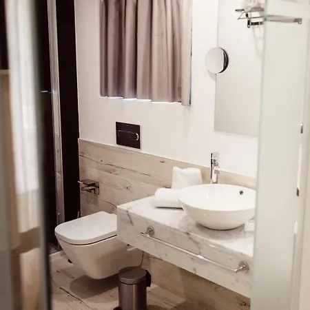 Cuevas - Adults Only 4*