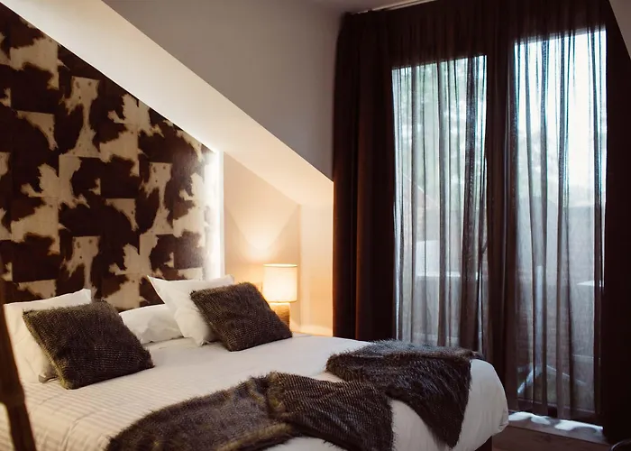 Cuevas - Adults Only 산틸라나델마르