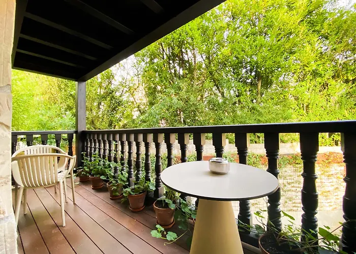 Cuevas - Adults Only 4*